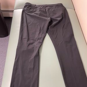 Old Navy active pants black size 36 x 32